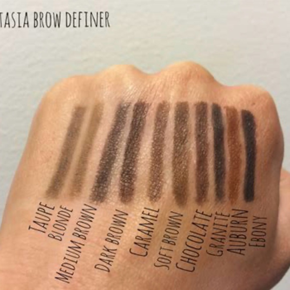 Set of 3 ABH Brow Products. Brow Freeze, Brow Pen & Brow Definer. - Picture 15 of 15